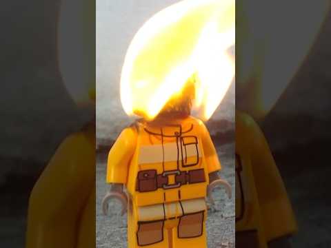 Why People Are Burning Their LEGO Minifigures サムネイル