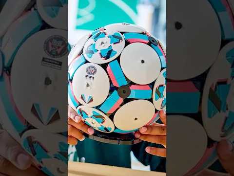 LEGO Designers Have Never Met A Futball Fan... サムネイル